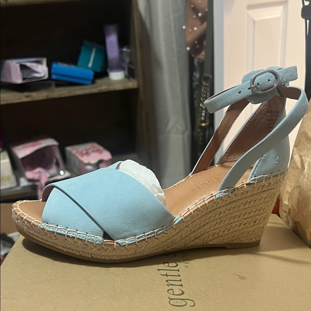 Kenneth Cole -gentle soles- Light Blue Espadrille Wedge Sandals with Ankle Tie - Picture 3 of 4